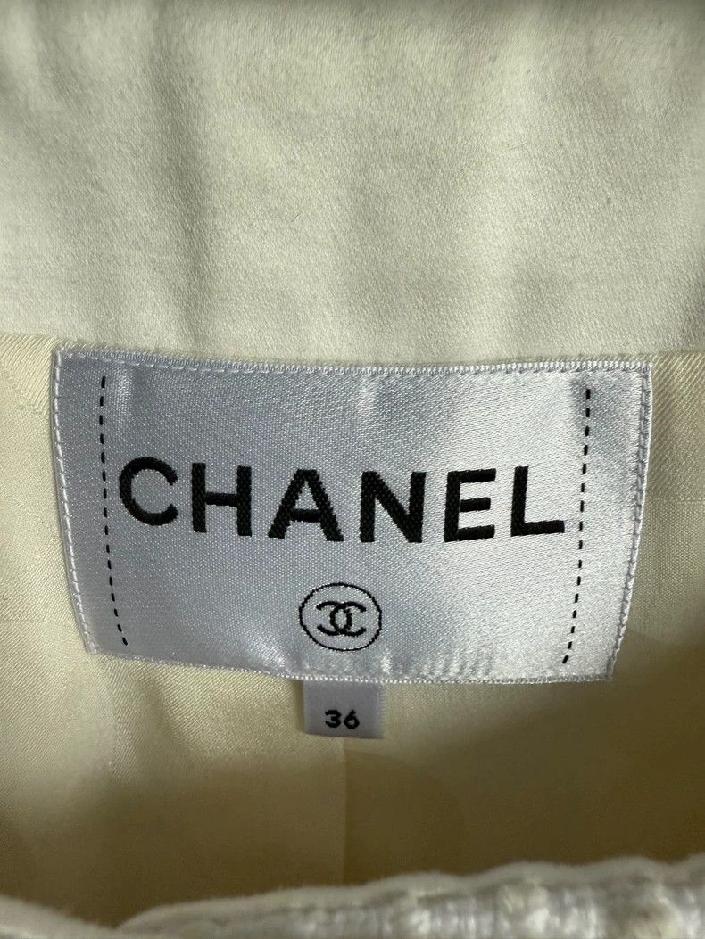 Chanel Chanel White Four Pocket Woven Jacket Size S / US 4 / IT 40 - 2 Thumbnail