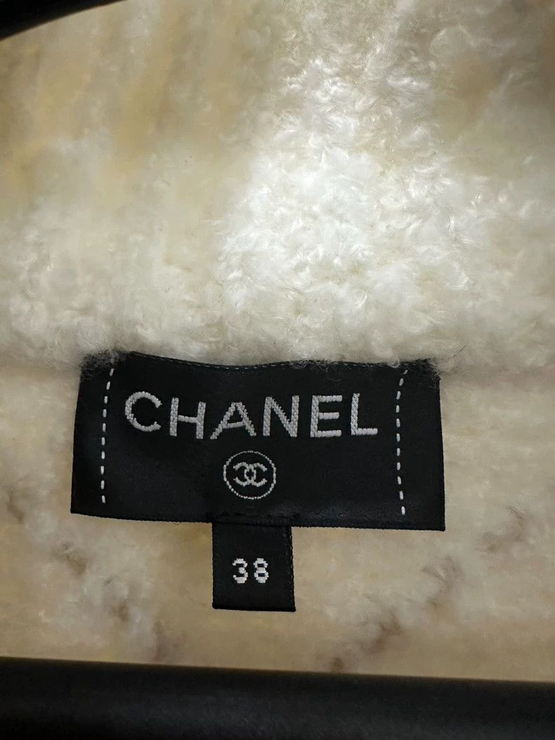 Chanel Chanel Teddy Hooded Outerwear Jacket Size M / US 6-8 / IT 42-44 - 2 Thumbnail