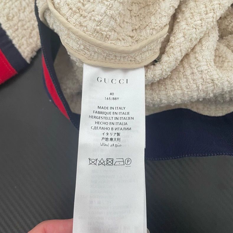Gucci Gucci V-Neck Dress Size 40 Size M / US 6-8 / IT 42-44 - 2 Thumbnail