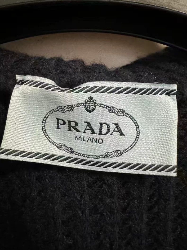 Prada Prada Wool Long Cardigan Outerwear Size M / US 6-8 / IT 42-44 - 3 Thumbnail
