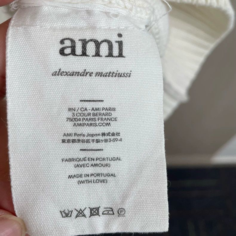 AMI Classic Heart Wool Sweater in White Size M / US 6-8 / IT 42-44 - 4 Thumbnail