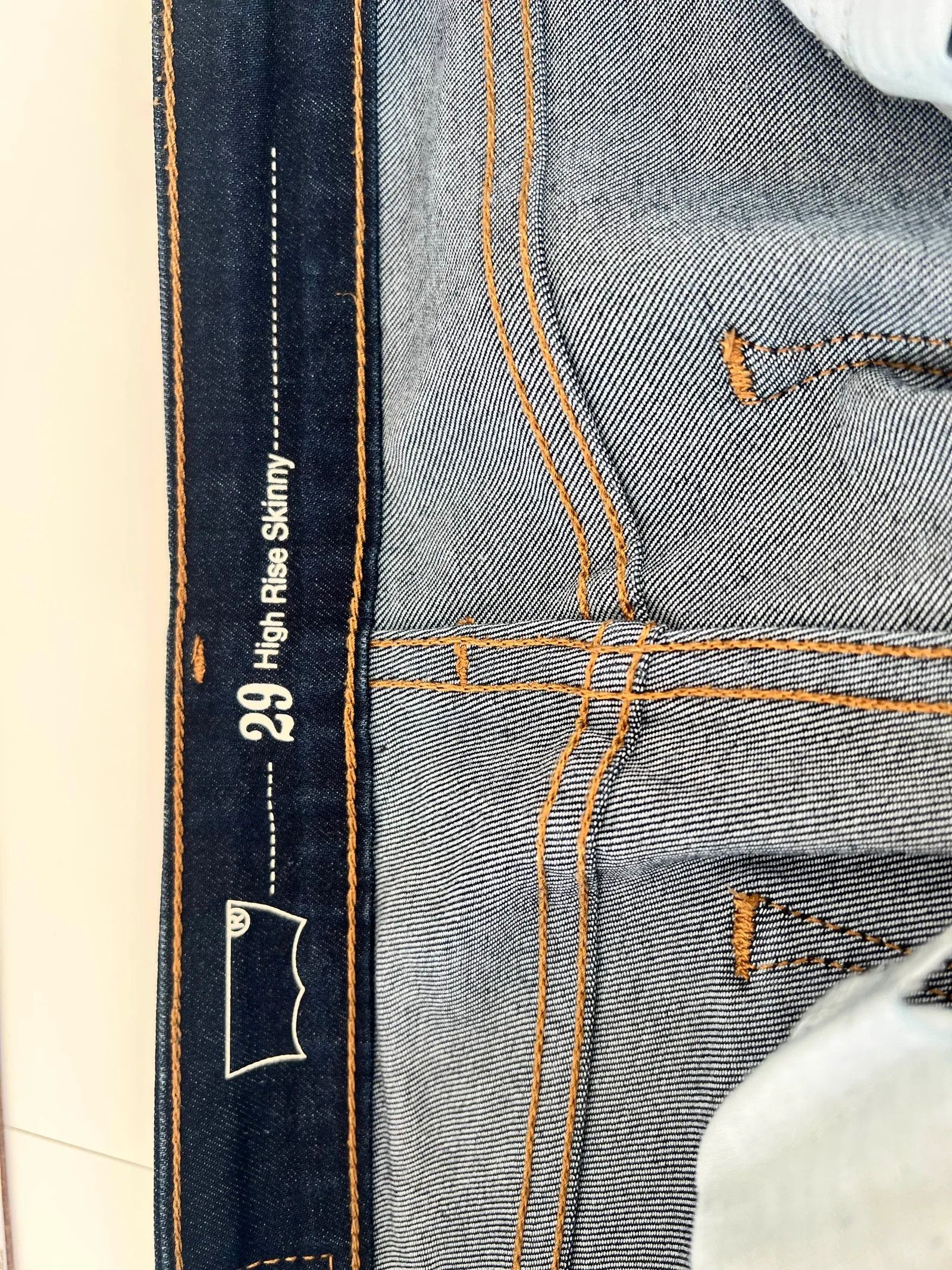 Levi's Lewis High Rise Skinny Jeans Size 29" - 2 Thumbnail