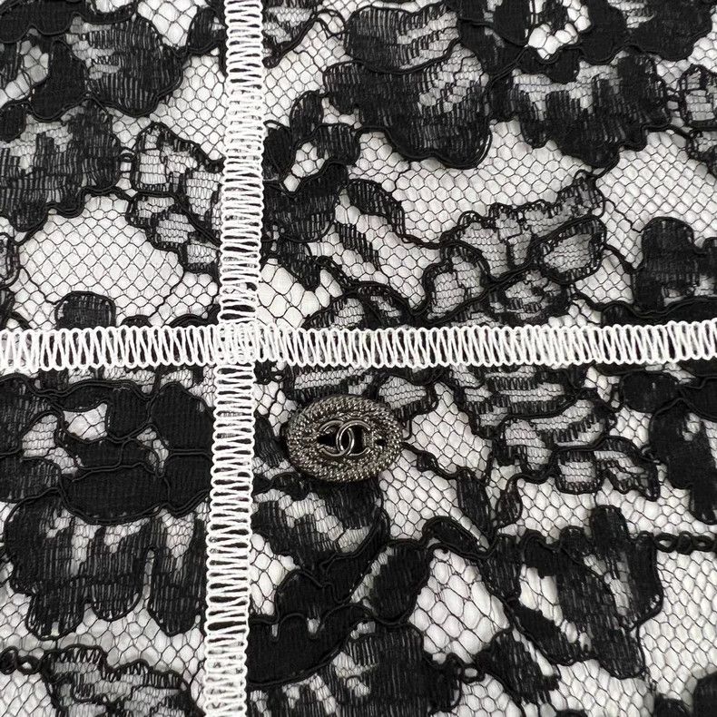 Chanel Chanel Lace Dress from Ginza Collection Size M / US 6-8 / IT 42-44 - 4 Thumbnail
