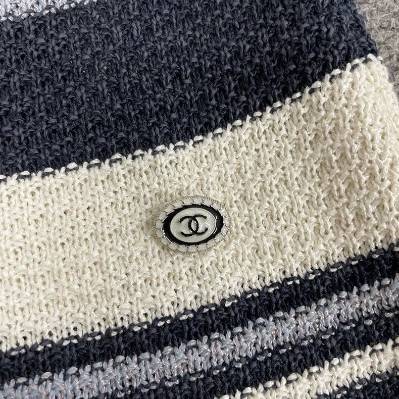 Chanel Chanel Striped Knitted Vest in Classic Style Size XS / US 0-2 / IT 36-38 - 3 Thumbnail
