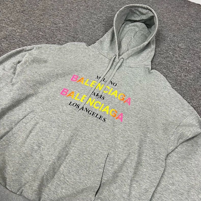 Balenciaga Balenciaga Gradient Logo Hoodie Size S / US 4 / IT 40 - 3 Thumbnail