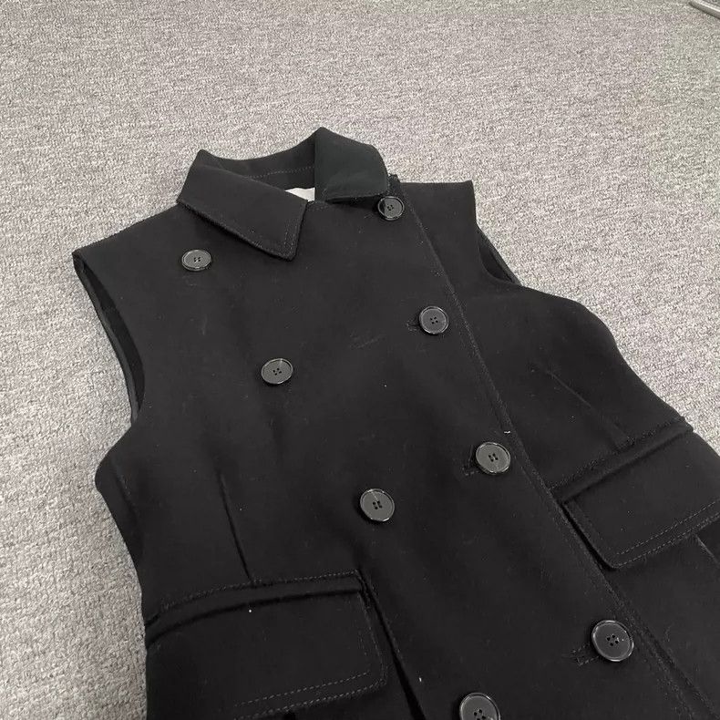 Valentino Valentino Pleated Vest Style Coat Size M / US 6-8 / IT 42-44 - 3 Thumbnail
