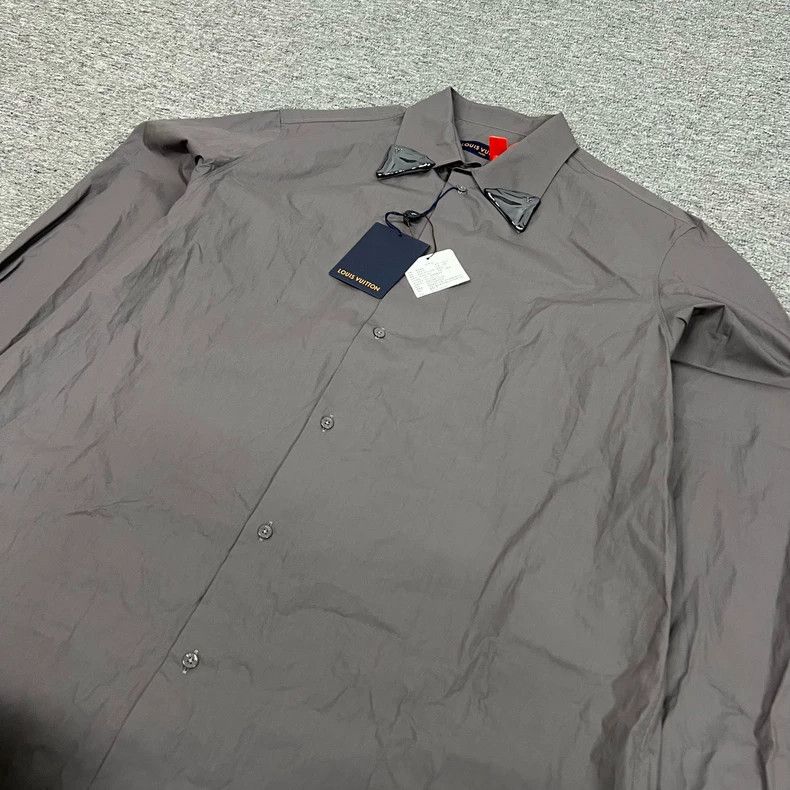 Louis Vuitton Louis Vuitton Long Sleeve Shirt with Metal Collar Size XL / US 12-14 / IT 48-50 - 5 Thumbnail