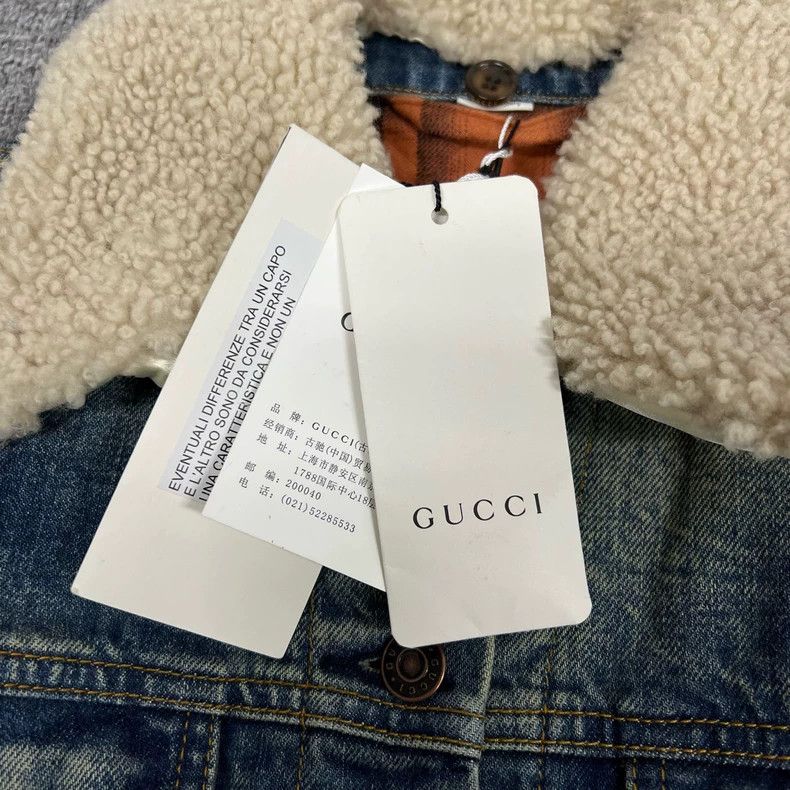 Gucci Gucci Denim Jacket with Leopard Fur Collar Size M / US 6-8 / IT 42-44 - 4 Thumbnail