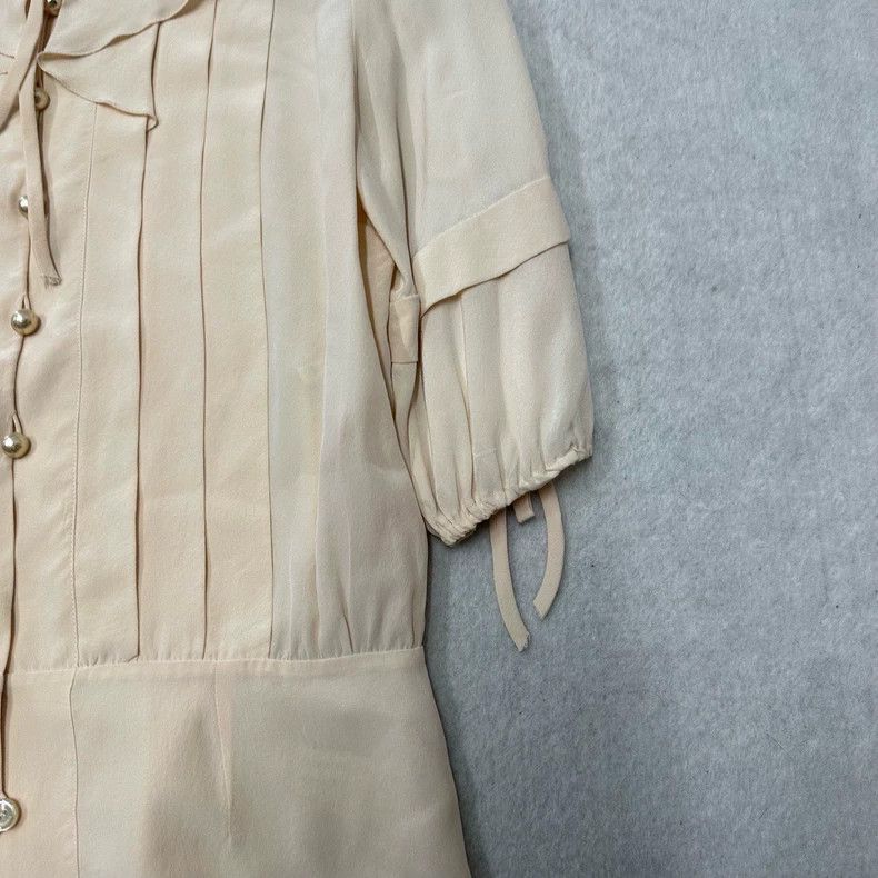Chanel Pink Doll Collar Blouse with Pearl Buttons Size M / US 6-8 / IT 42-44 - 3 Thumbnail