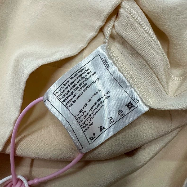 Chanel Pink Doll Collar Blouse with Pearl Buttons Size M / US 6-8 / IT 42-44 - 5 Thumbnail