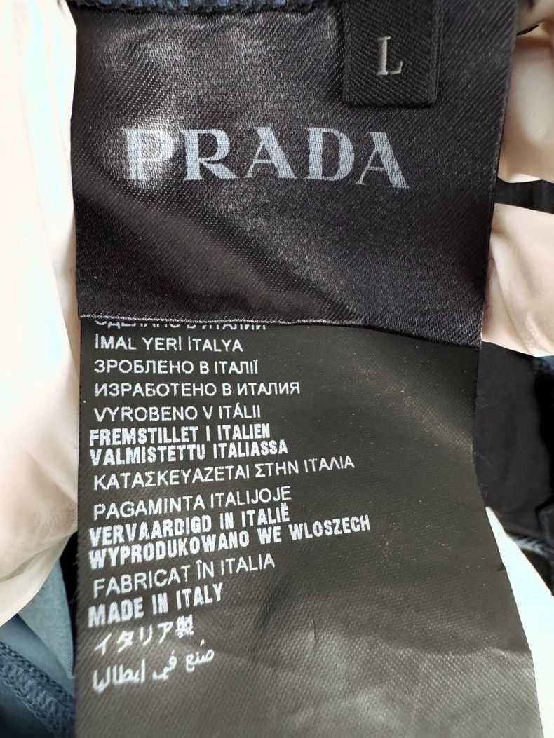 Prada Prada Long Sleeve Top in Blue Color Size L / US 10 / IT 46 - 4 Thumbnail