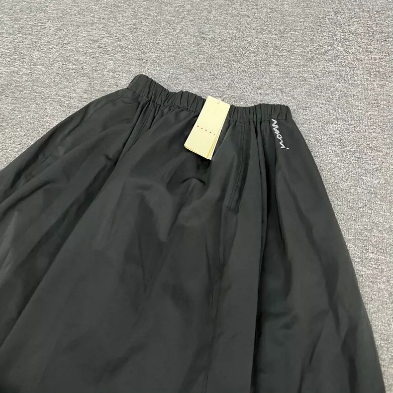 Marni Marni Embroidered Logo Half Skirt Size 40" / US 18 - 4 Thumbnail