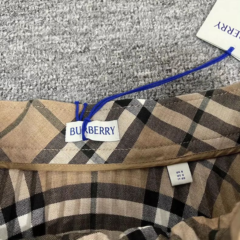 Burberry Burberry New Check Pleated Skirt UK8 Size 23" - 5 Thumbnail