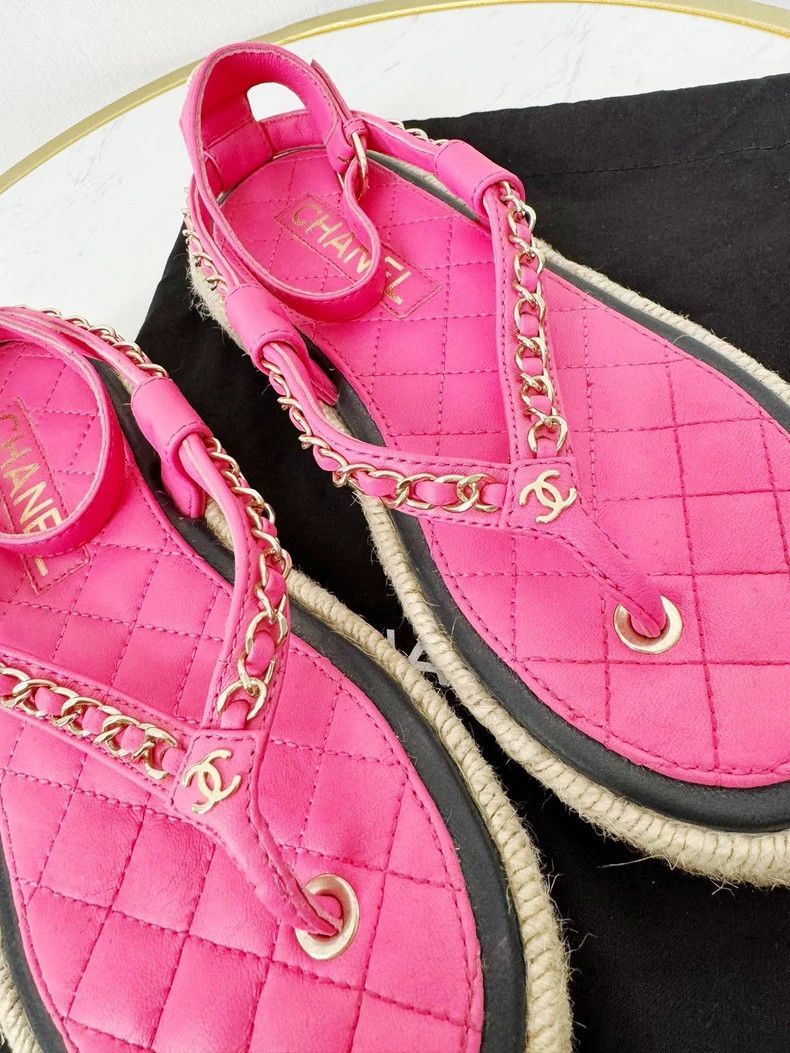 Chanel Chanel Pink Sandals Size 36 Size US 6 / IT 36 - 2 Thumbnail
