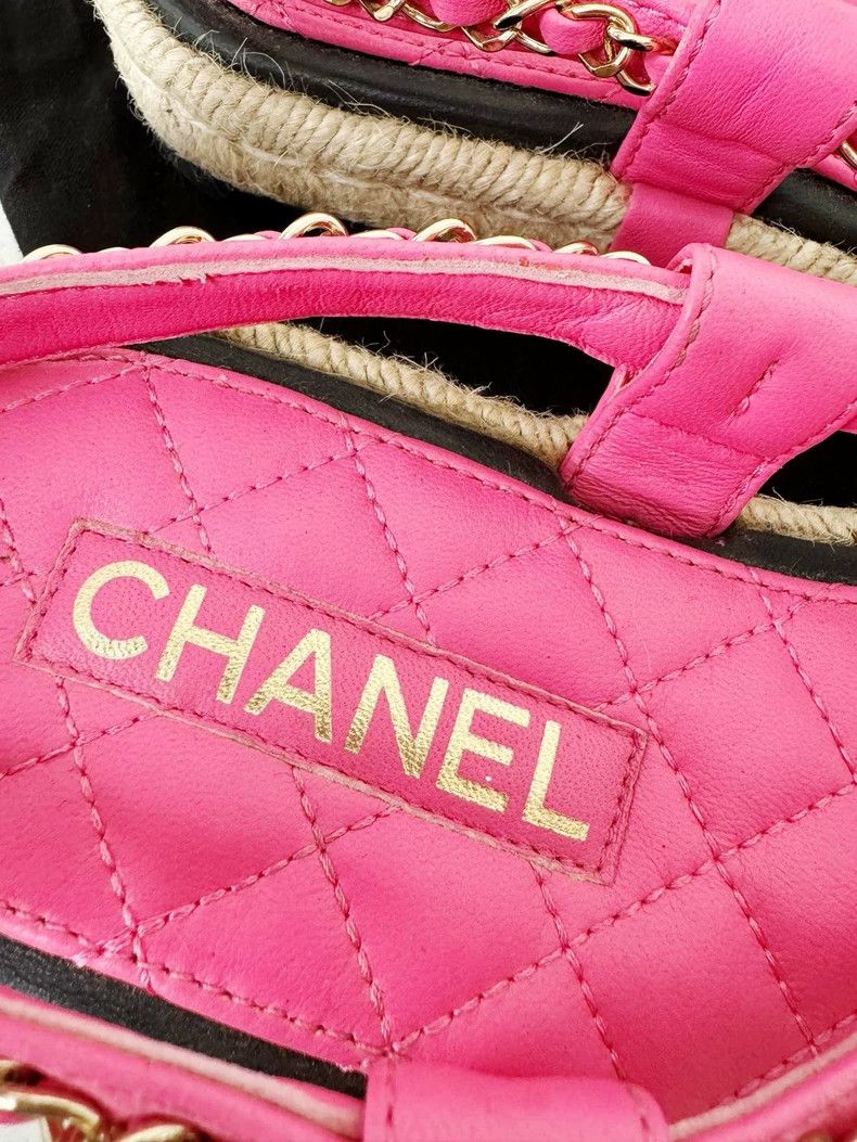 Chanel Chanel Pink Sandals Size 36 Size US 6 / IT 36 - 3 Thumbnail