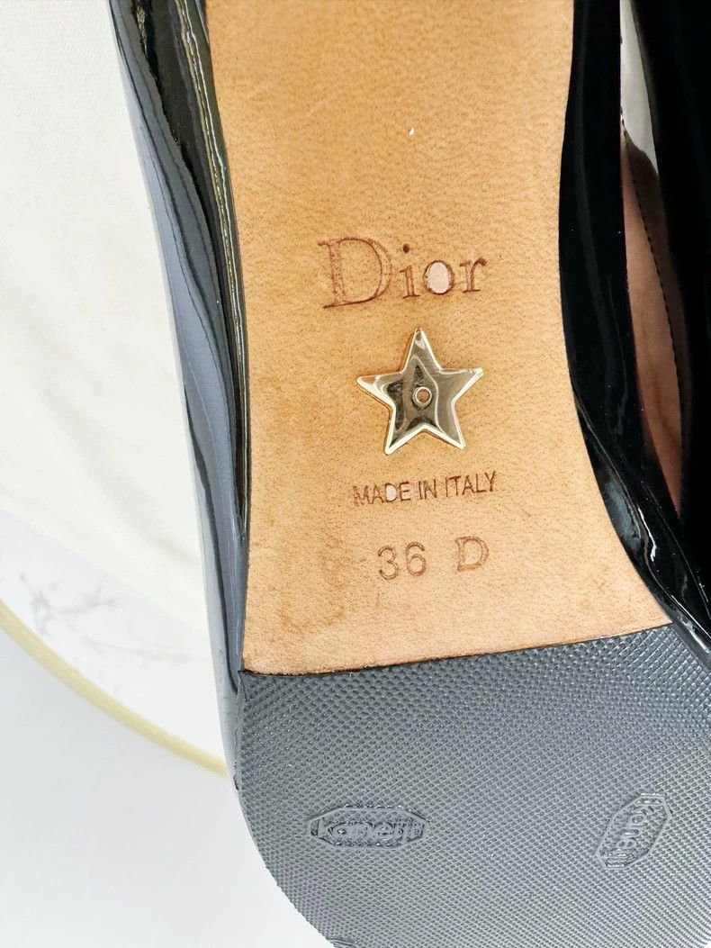 Dior Dior Pointed Flats with Heart Design Size US 6 / IT 36 - 7 Thumbnail