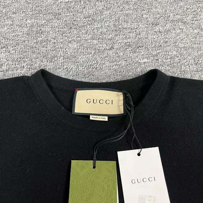 Gucci Gucci Knit Short Sleeve Top with Bow Size M / US 6-8 / IT 42-44 - 5 Thumbnail