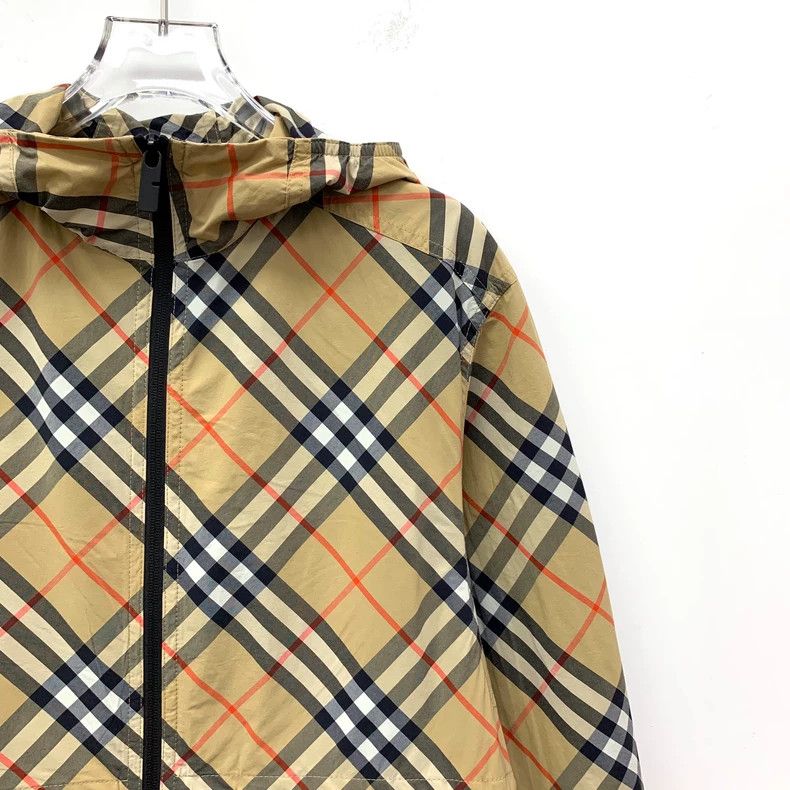 Burberry Burberry Brown Plaid Hooded Zip Jacket Size M / US 6-8 / IT 42-44 - 3 Thumbnail