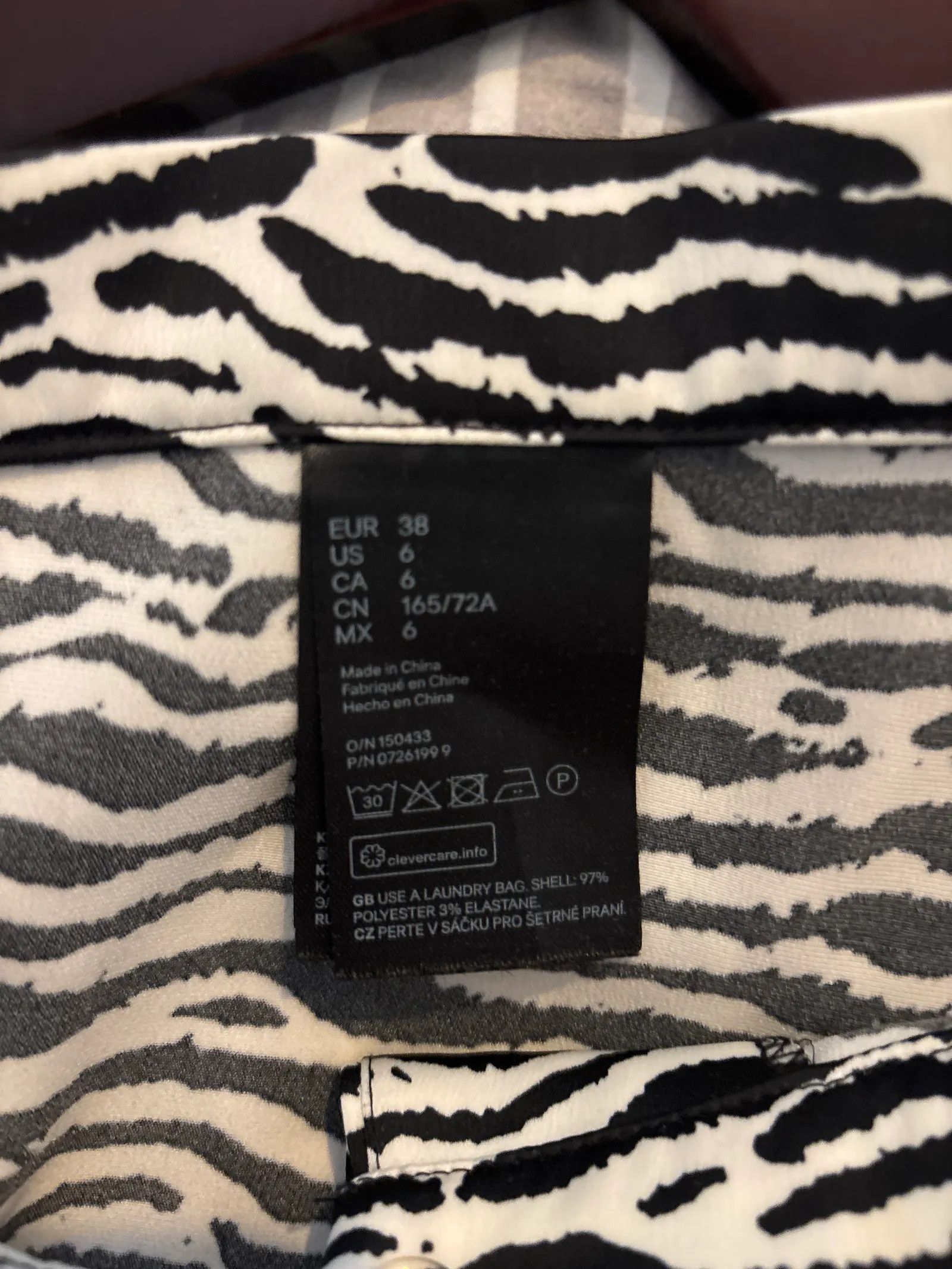 H&M H&M Skirt Size 27" / US 4 / IT 40 - 3 Thumbnail