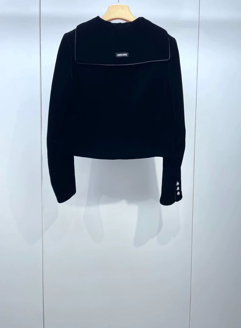 Prada Miu Miu Black Velvet Hooded Outerwear Size S / US 4 / IT 40 - 2 Thumbnail