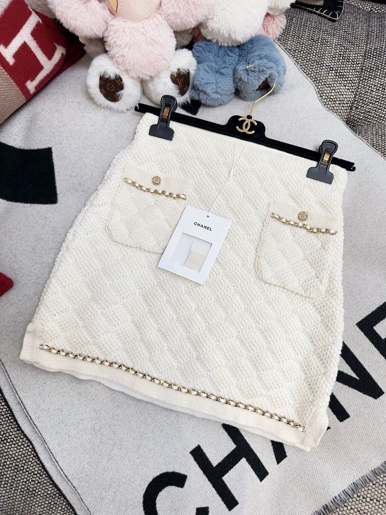 Chanel Chanel Cream Knit Skirt with Pockets Size 34" / US 12 / IT 48 - 8 Thumbnail