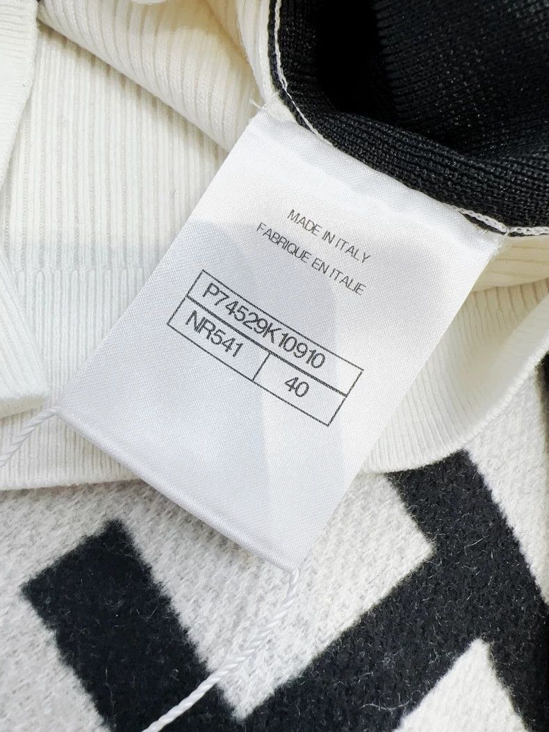 Chanel Chanel Coco Neige White Knit Top with Black Trim Size M / US 6-8 / IT 42-44 - 8 Thumbnail