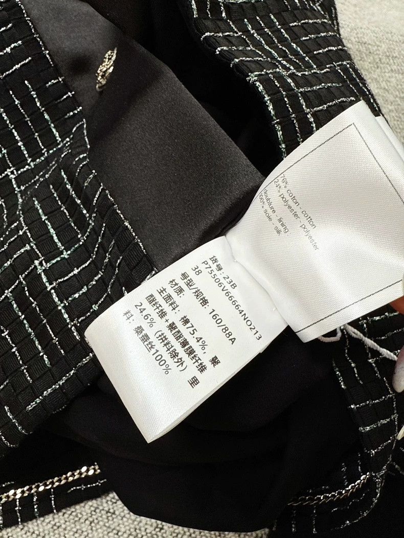Chanel Chanel Black Mosaic Pattern Coat Size M / US 6-8 / IT 42-44 - 6 Thumbnail