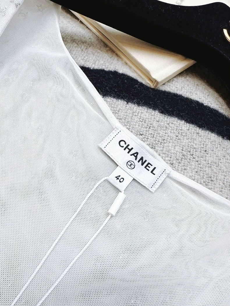 Chanel Chanel Silver Star Embroidered White Tank Top Size L / US 10 / IT 46 - 5 Thumbnail