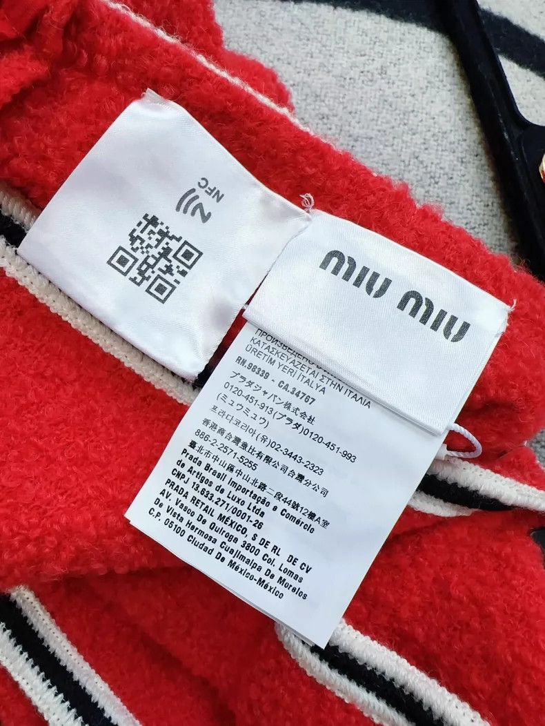 Prada Miu Miu Red Knit Skirt with Pockets Size 42" / US 20 - 5 Thumbnail