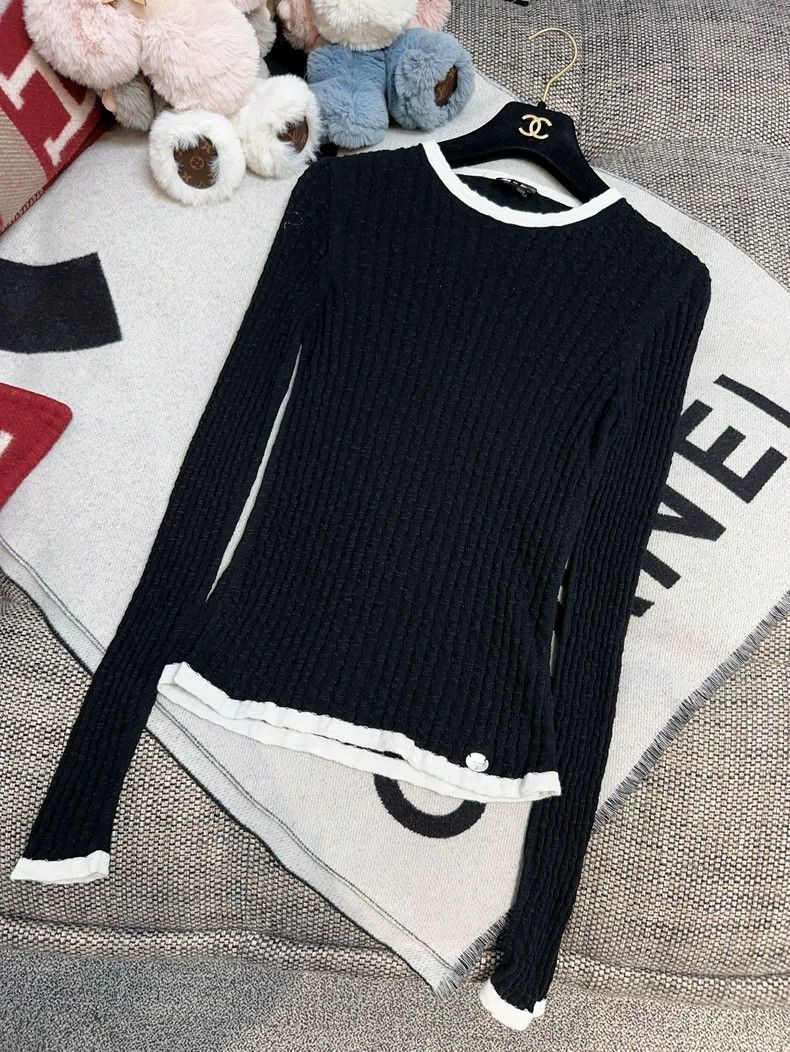 Chanel Chanel Black and White Striped Knitted Top Size S / US 4 / IT 40 - 2 Thumbnail