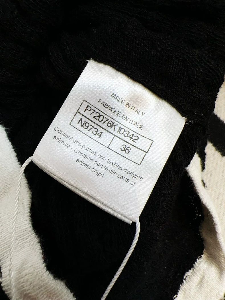 Chanel Chanel Black and White Striped Knitted Top Size S / US 4 / IT 40 - 7 Thumbnail
