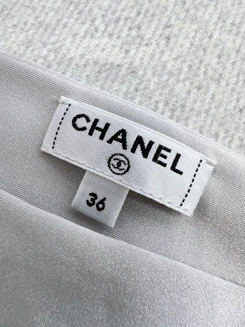 Chanel Chanel Silver Grey Embroidered Tank Top Size S / US 4 / IT 40 - 5 Thumbnail