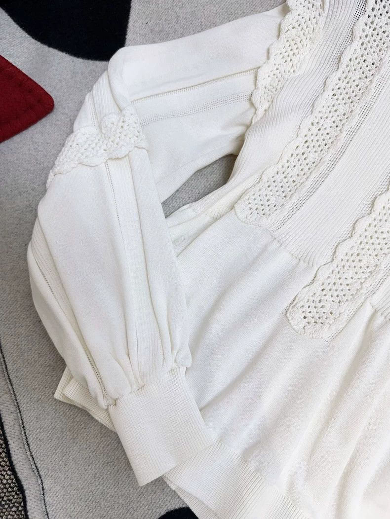 Chanel CHANEL Cream Long Sleeve Knit Lace Top Size XS / US 0-2 / IT 36-38 - 5 Thumbnail