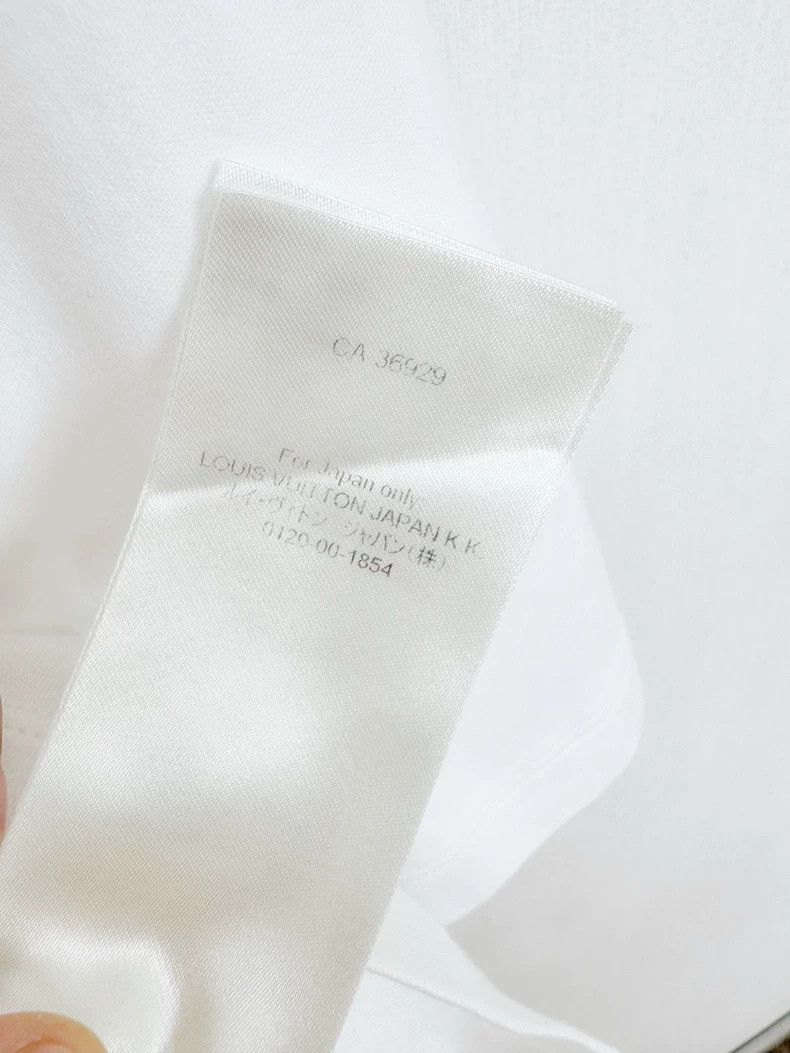 Louis Vuitton Louis Vuitton Short Sleeve Tee Shirt Size S / US 4 / IT 40 - 5 Thumbnail