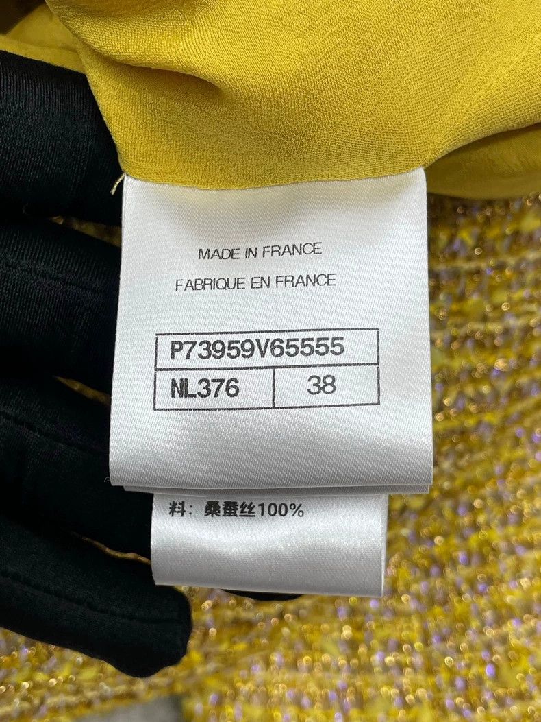 Chanel Chanel Gold Woven Jacket with Rhinestone Buttons Size M / US 6-8 / IT 42-44 - 6 Thumbnail