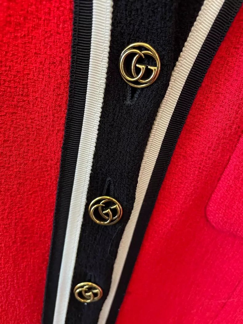 Gucci Gucci Red Jacket with Embroidery Details Size L / US 10 / IT 46 - 3 Thumbnail