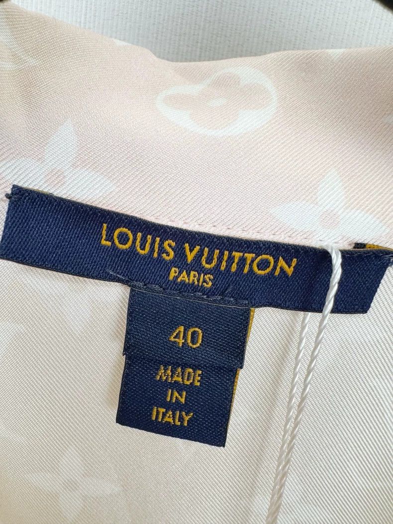 Louis Vuitton Louis Vuitton Silk Shirt with Colorful Sleeves Size L / US 10 / IT 46 - 2 Thumbnail