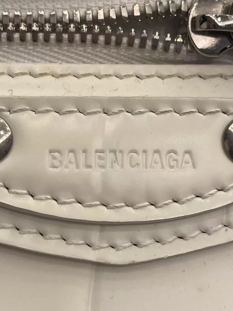 Balenciaga Balenciaga Mini City Bag in White Crocodile Leather Size ONE SIZE - 4 Thumbnail