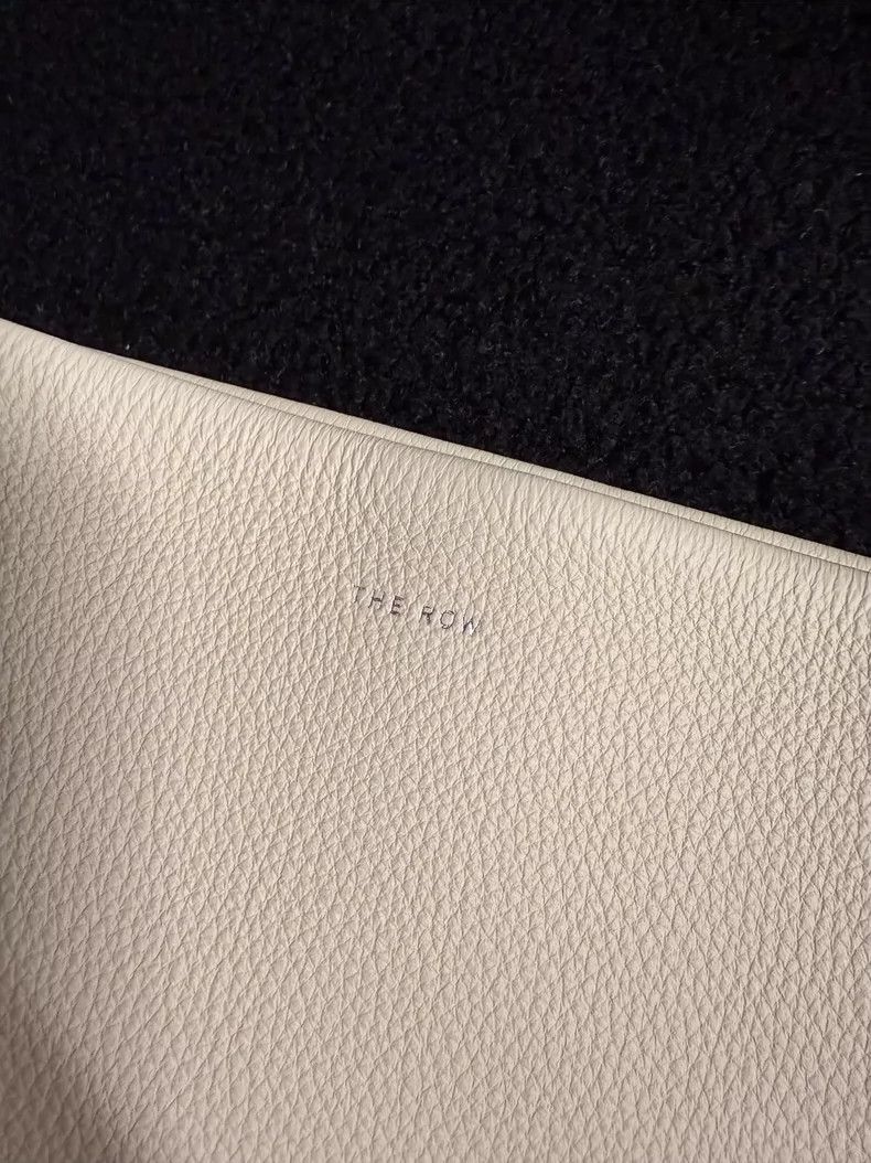 The Row The Row Beige Leather Commute Tote Bag Size ONE SIZE - 5 Thumbnail
