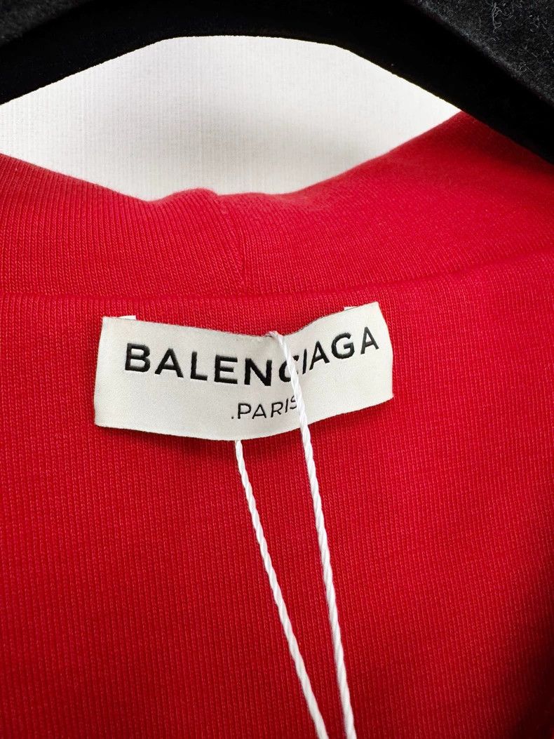 Balenciaga Balenciaga Red Hoodie with Yellow Detail Size L / US 10 / IT 46 - 2 Thumbnail