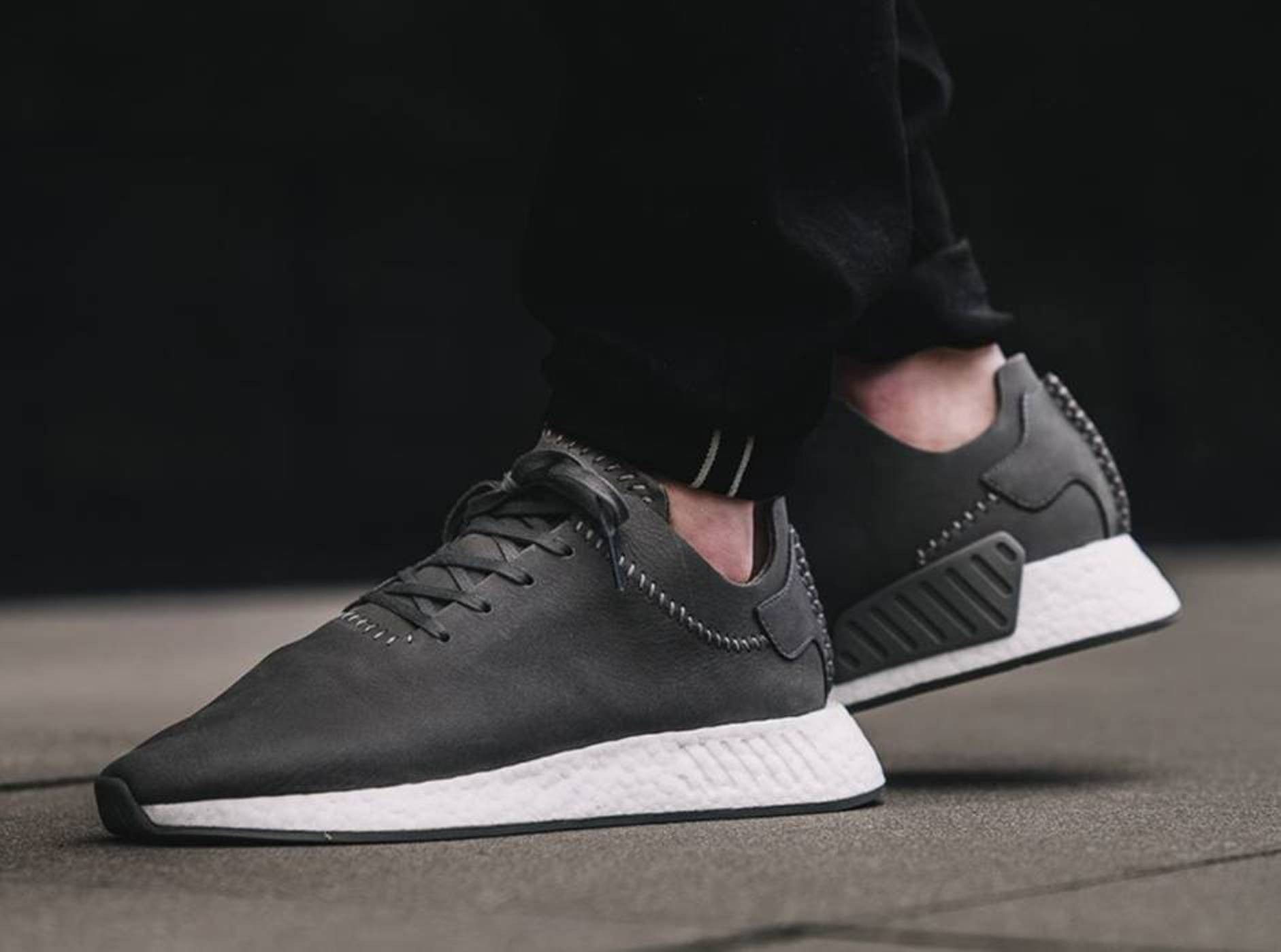 Wings horns x 2025 adidas nmd r2