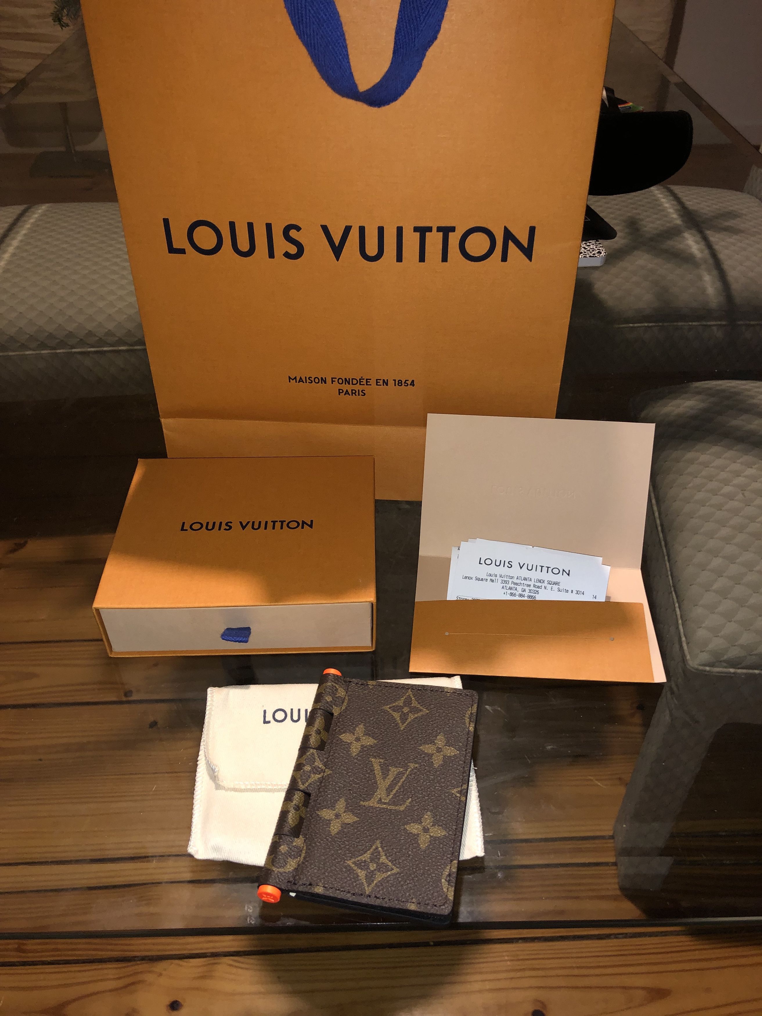 Shop Louis Vuitton AEROGRAM Pocket organizer (M69979) by Sincerity_m639