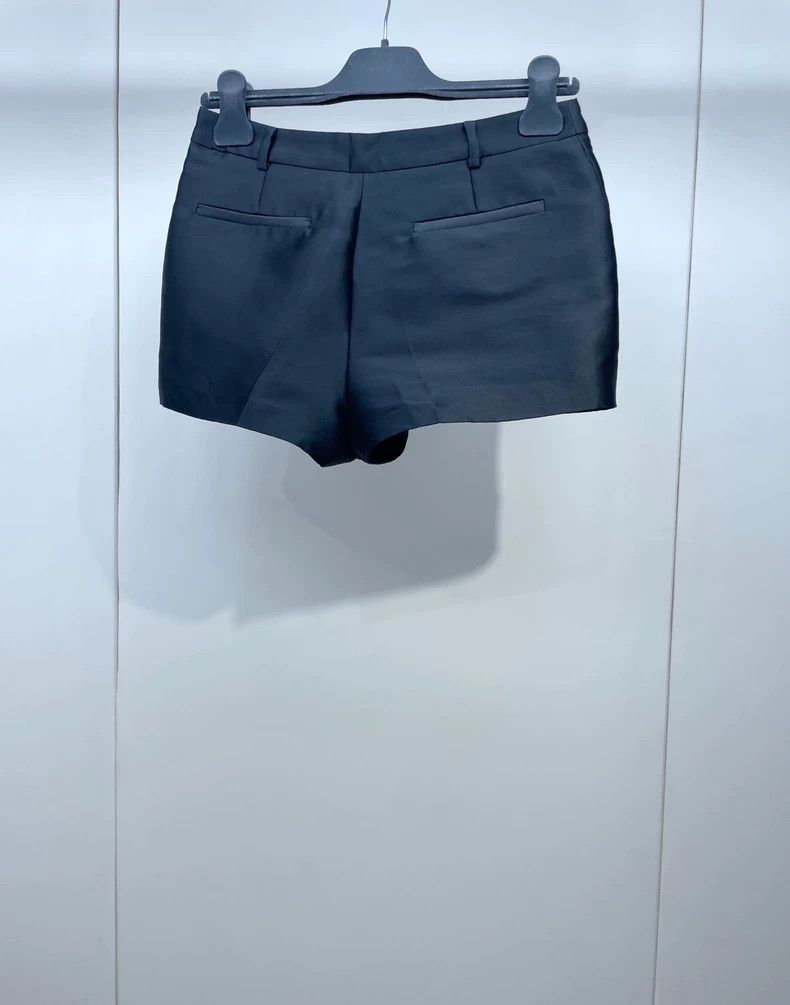 Valentino Valentino Black Shorts Size 38 Size 38" / US 16 / IT 52 - 2 Thumbnail