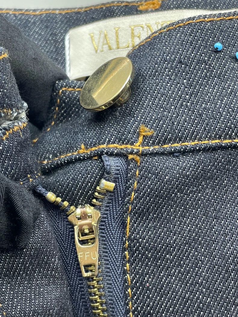 Valentino Valentino Embellished Denim Pants Size 26 Size 26" / US 2 / IT 38 - 4 Thumbnail