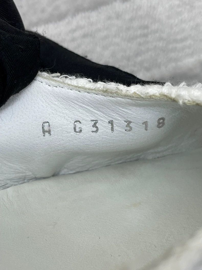 Chanel Chanel Black and White Block Heel Sandals Size US 6 / IT 36 - 6 Thumbnail