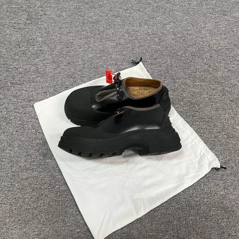 Maison Margiela Maison Margiela Thick-Soled Leather Shoes Size US 7 / IT 37 - 2 Thumbnail
