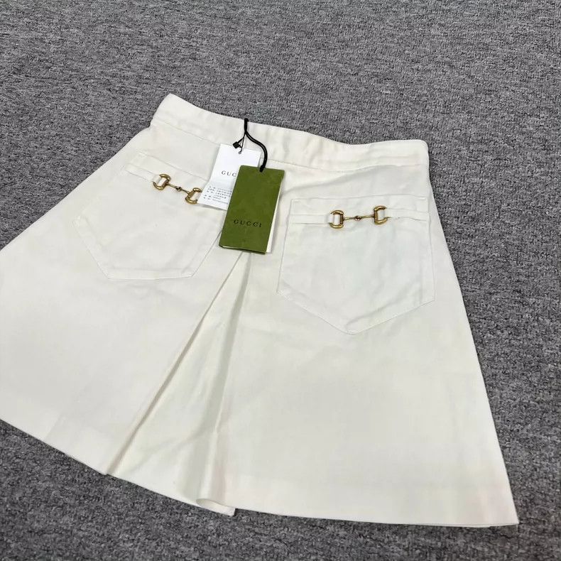 Gucci Gucci Vintage Style Short Skirt with Tag Size 40" / US 18 - 3 Thumbnail