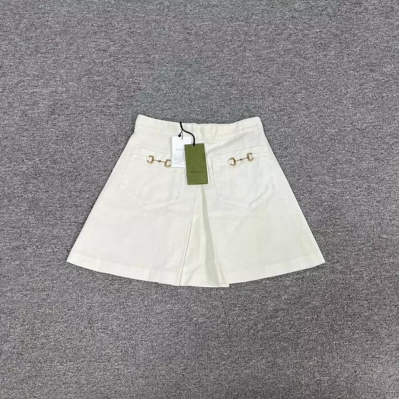 Gucci Gucci Vintage Style Short Skirt with Tag Size 40" / US 18 - 2 Thumbnail