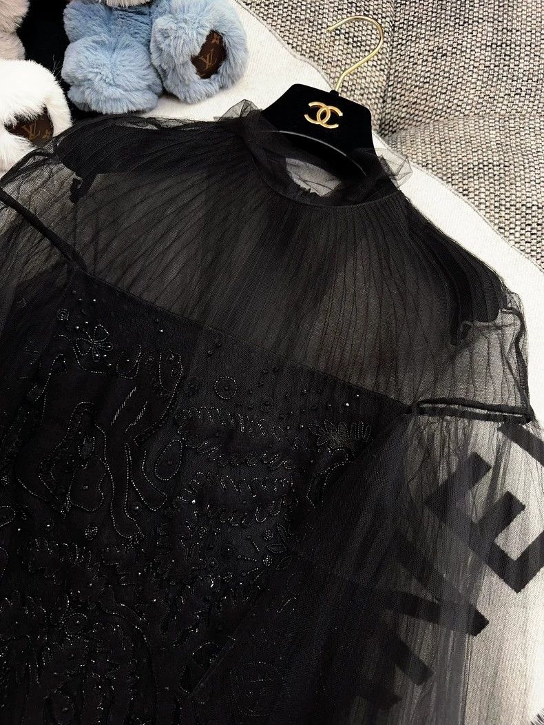 Valentino Valentino Black Lace Embroidered Dress Size 38 Size S / US 4 / IT 40 - 9 Thumbnail