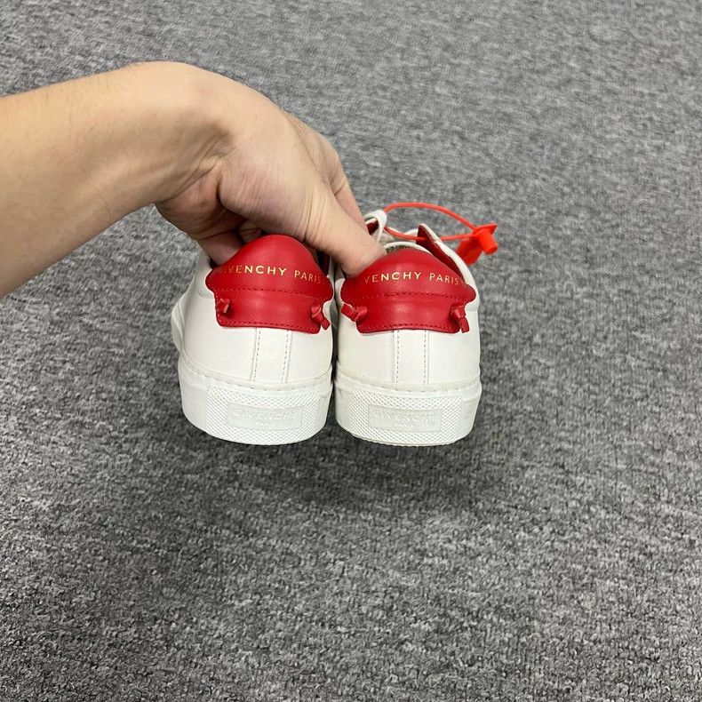 Givenchy Givenchy White Sneakers with Red Detail Size US 6 / IT 36 - 3 Thumbnail